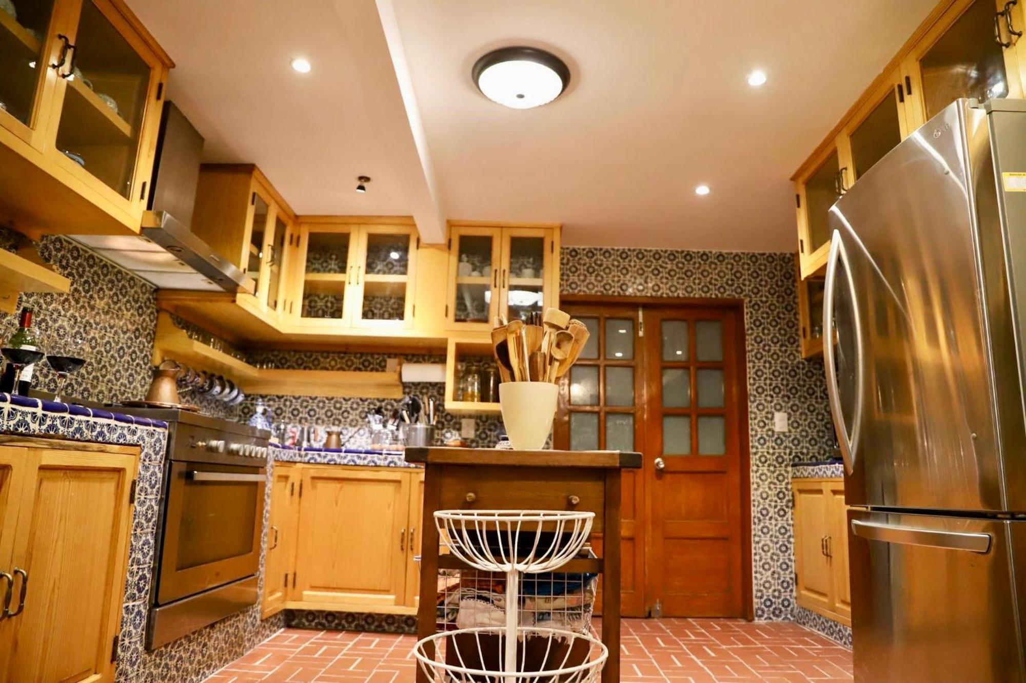 La Casa De Fleur De Lis In Historic San Angel Holiday home